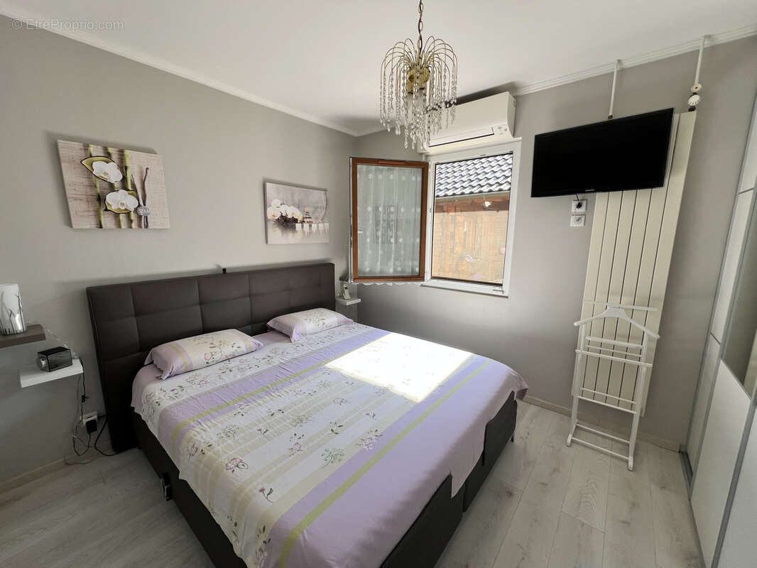 Maison à VETRAZ-MONTHOUX