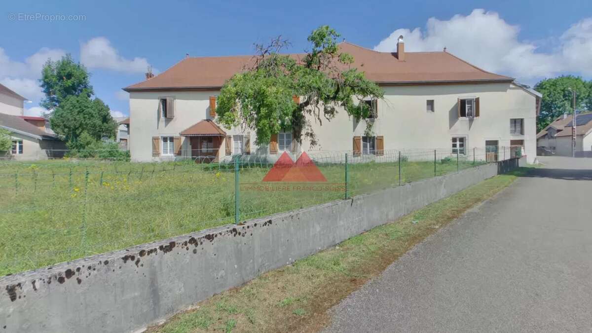 Maison à VALEMPOULIERES