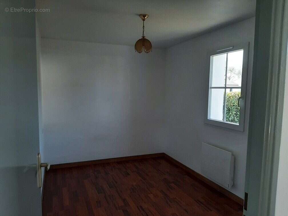 Maison à SALLERTAINE