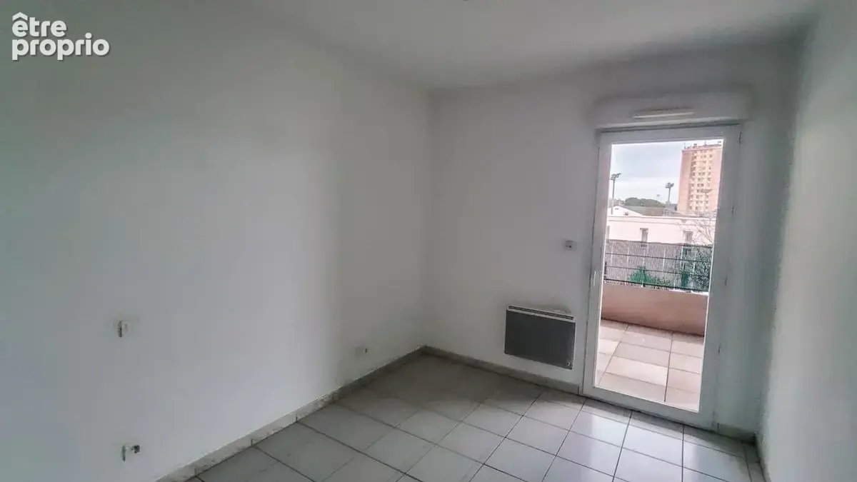 Appartement à vendre, Le Pontet, 2 chambres, grande terrasse, parking - photo 5