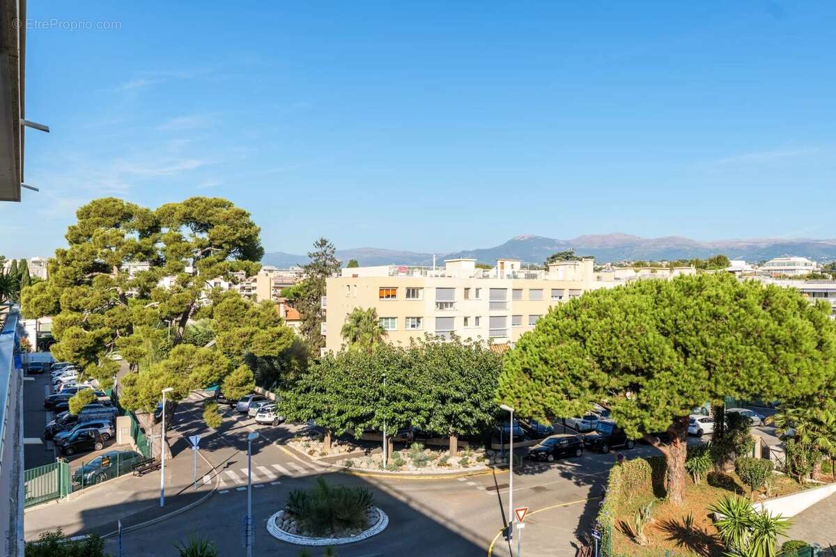 Appartement à CAGNES-SUR-MER