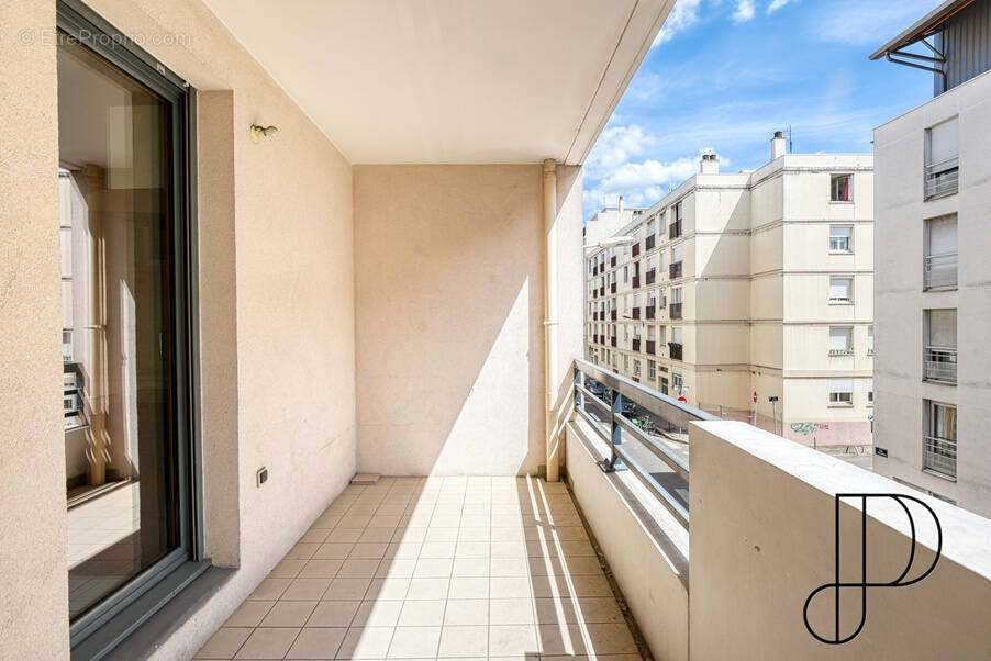 Appartement à LYON-6E