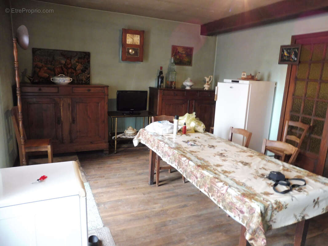 Maison à BOUTEILLES-SAINT-SEBASTIEN