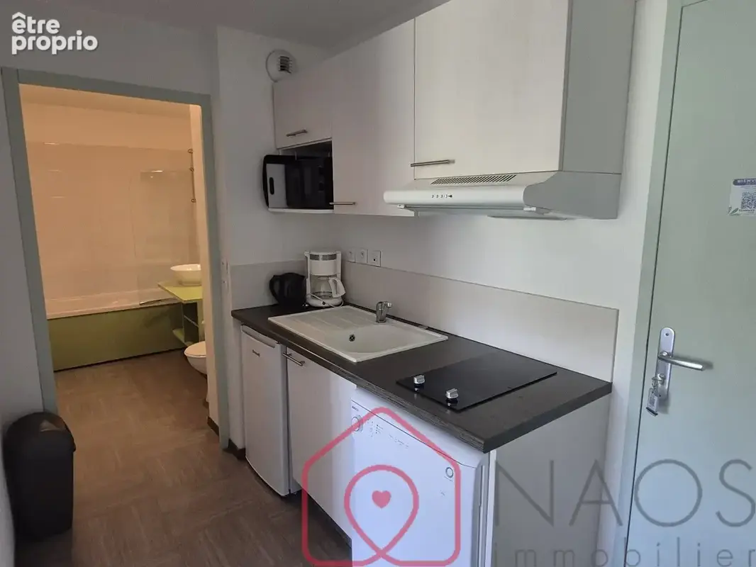 GREOUX-LES-BAINS, T2 meublé, terrasse, parking et piscine - photo 6