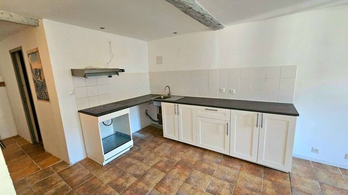 Maison de rapport composée de 4 appartements - photo 4