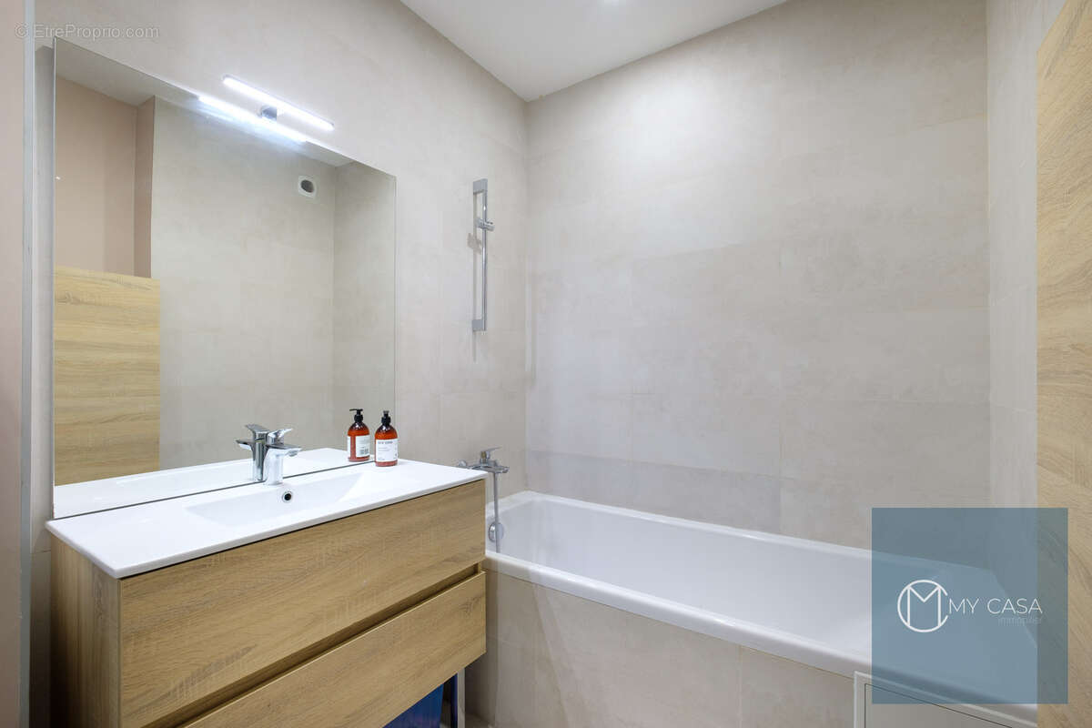 Appartement à CALUIRE-ET-CUIRE