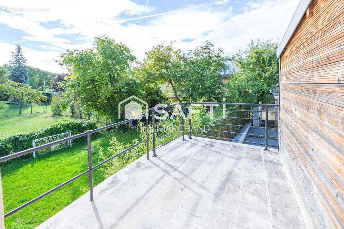 Photo 2 - Maison à LE PECQ