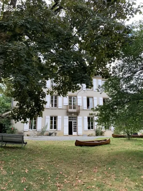 Photo Maison à Cholet au prix de 900 000€