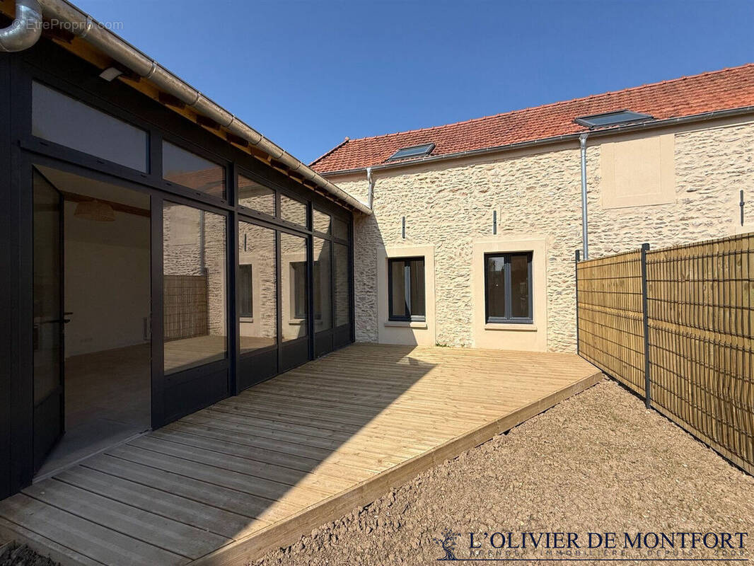 Maison à MONTFORT-L'AMAURY