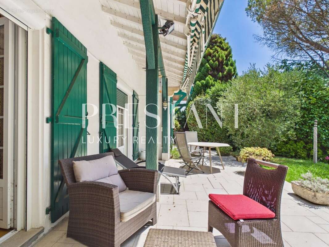 Maison à ARBONNE