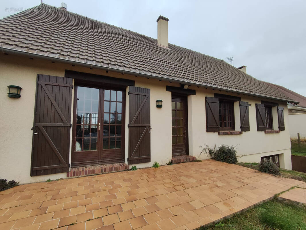 Maison à AUNAY-SOUS-AUNEAU