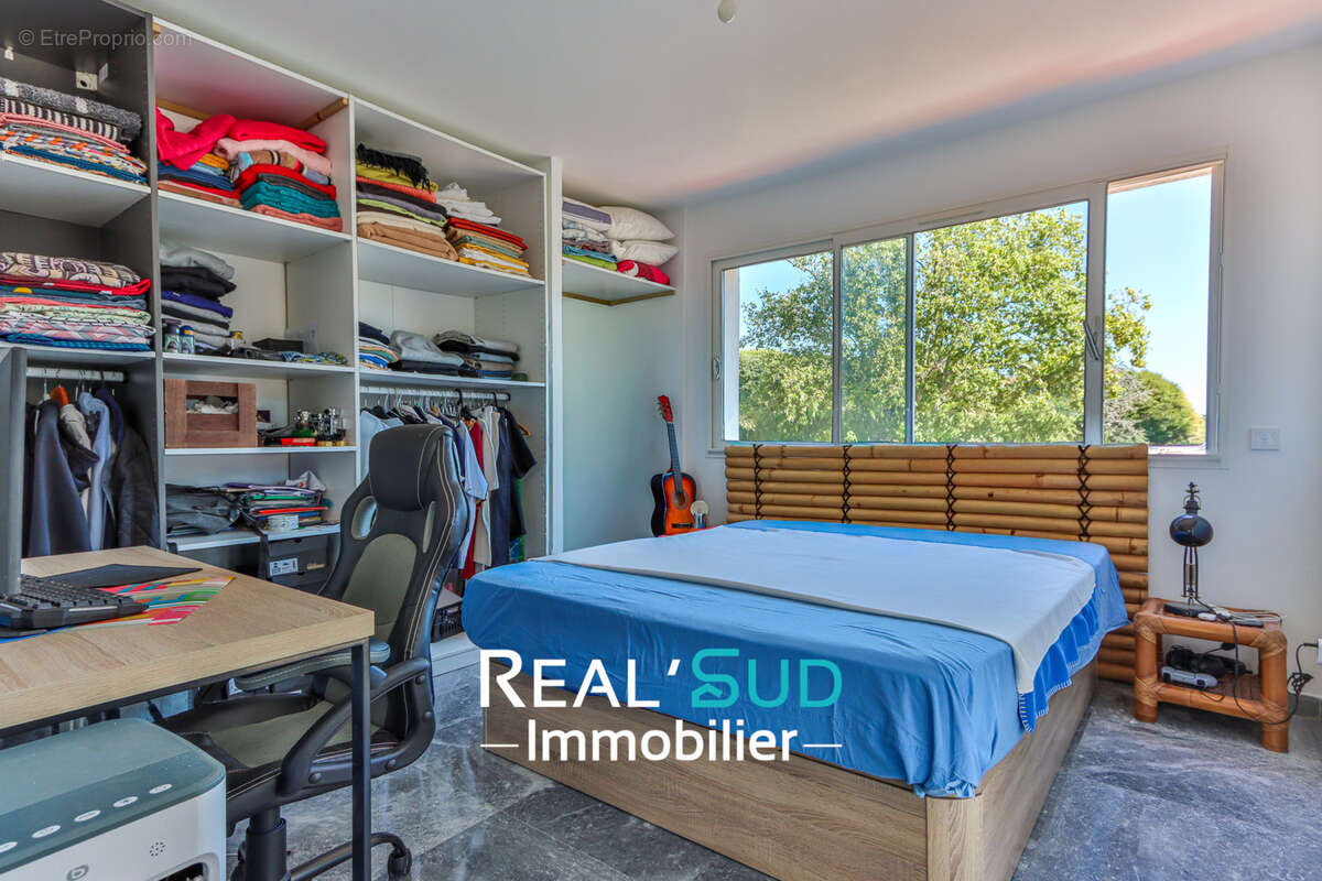 Maison à MARSEILLE-9E