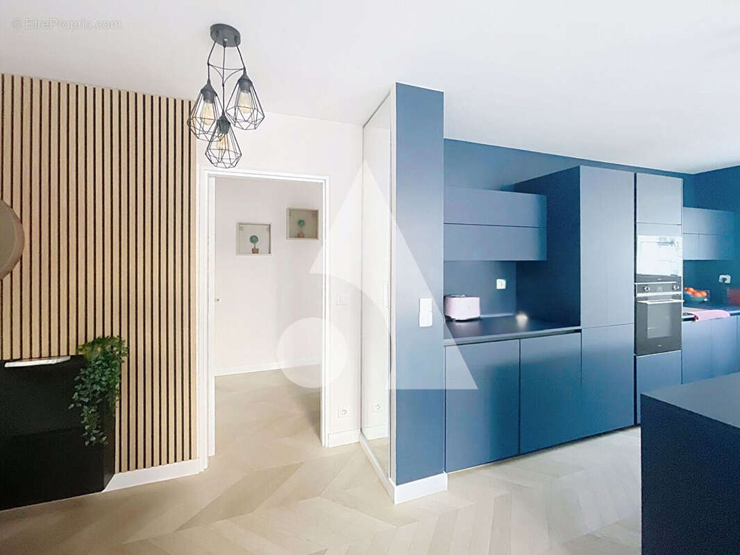 Appartement à RUEIL-MALMAISON