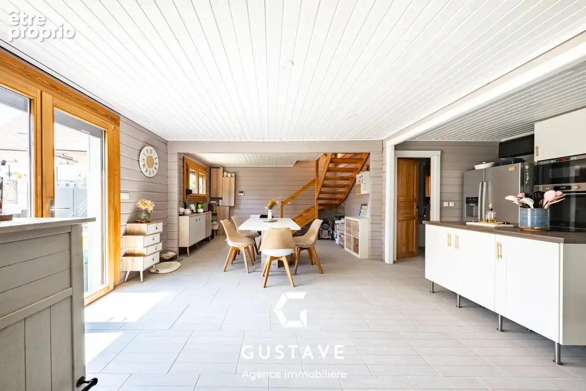 Maison 5 pièces 148m2 - photo 3