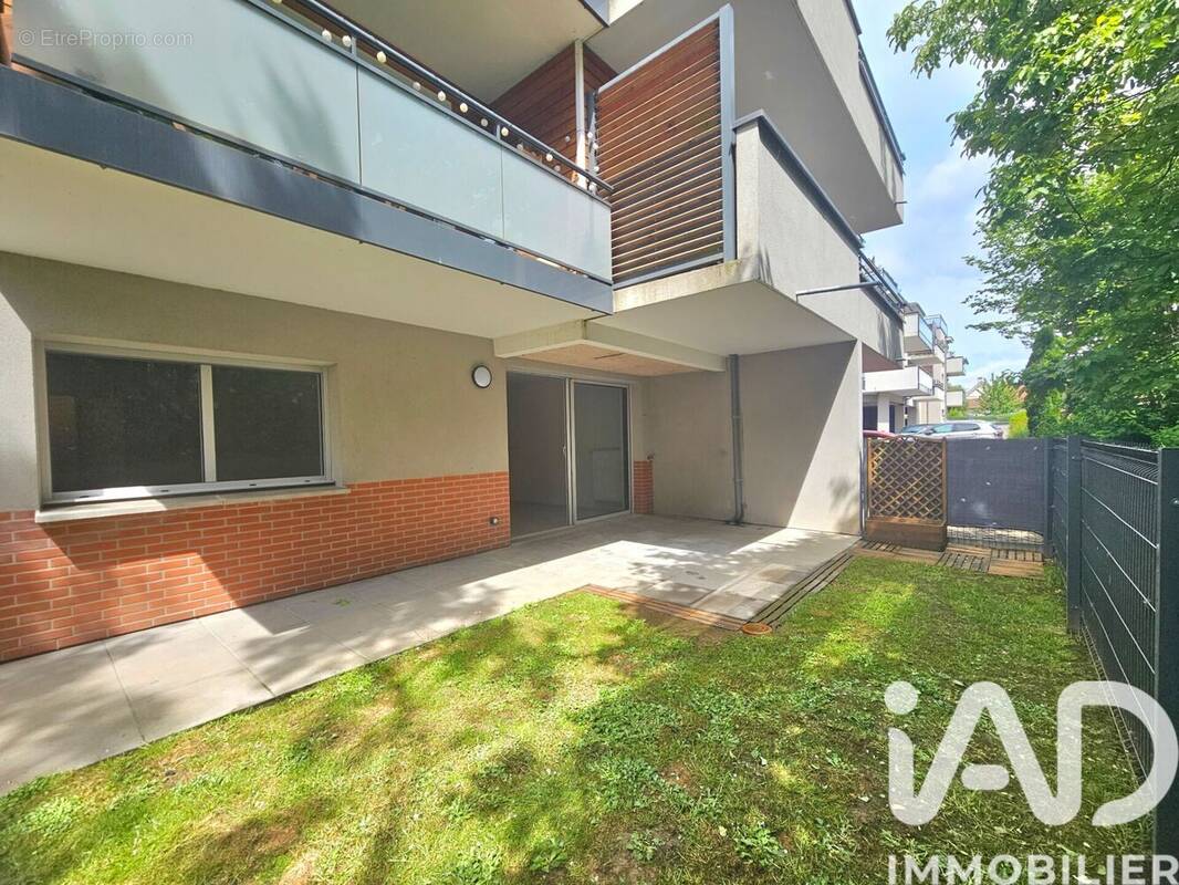 Photo 1 - Appartement à LE MESNIL-ESNARD