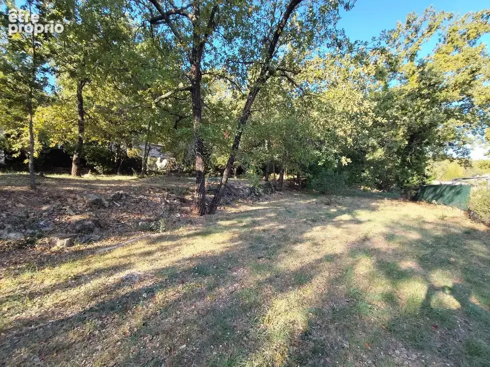 Photo Terrain à La Celle au prix de 158 000€