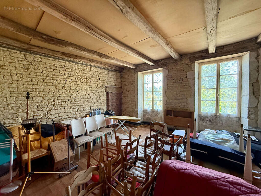 Maison à CHIZE
