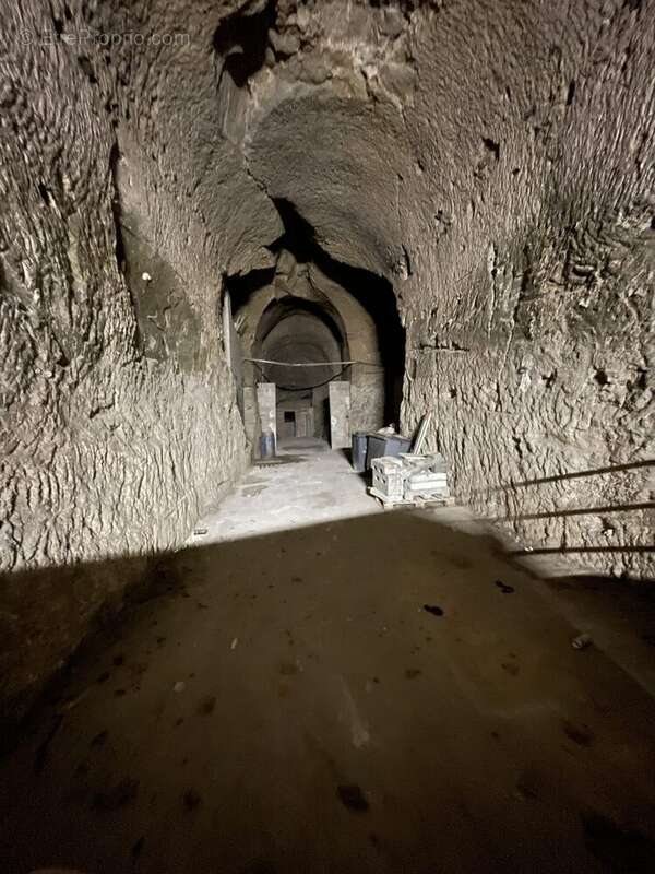 Commerce à BOUGIVAL