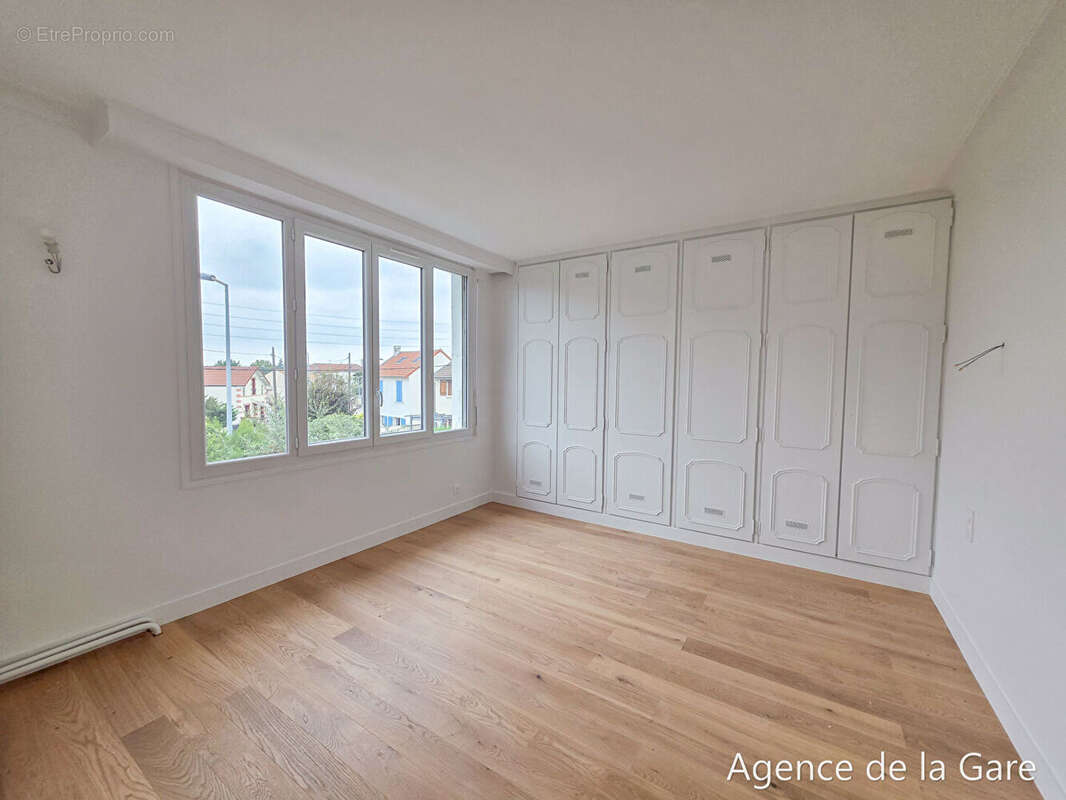 Maison Houilles 100m² + hangar 200m² - photo 8