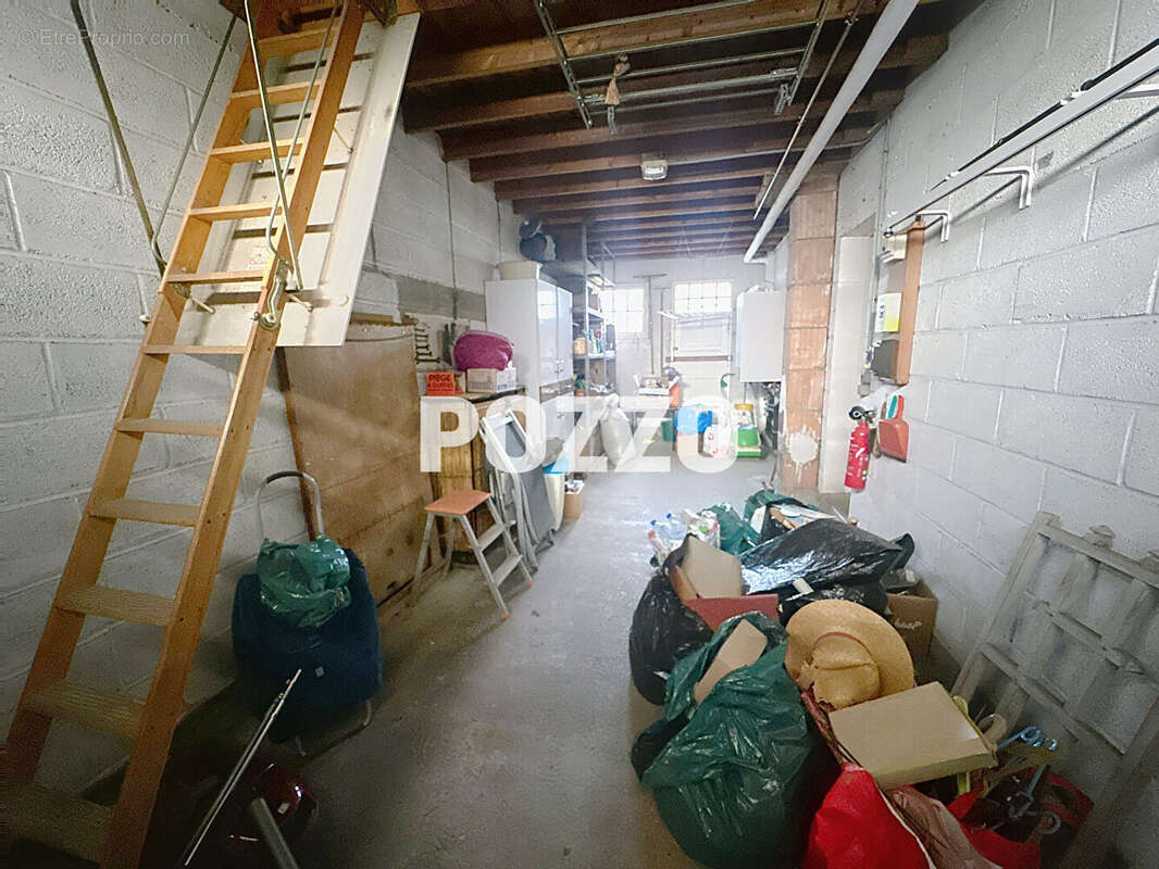 Maison à LE VAL-SAINT-PERE