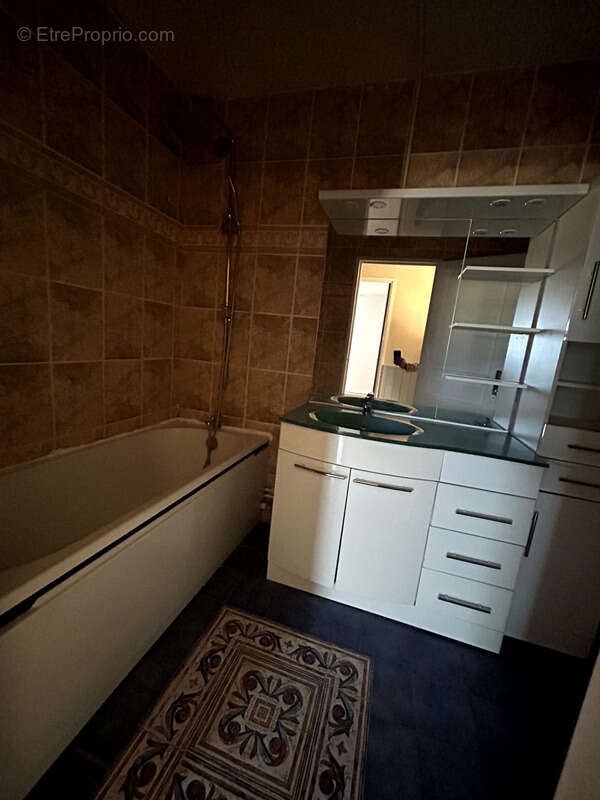 Appartement à LE PETIT-QUEVILLY