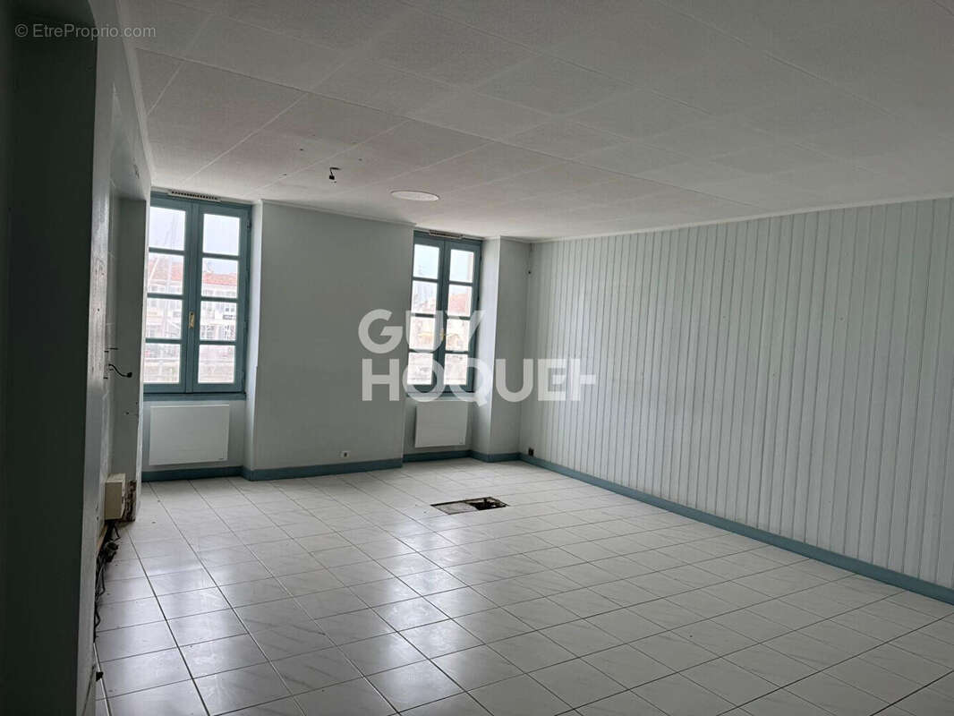 Appartement à SAINT-MARTIN-DE-RE