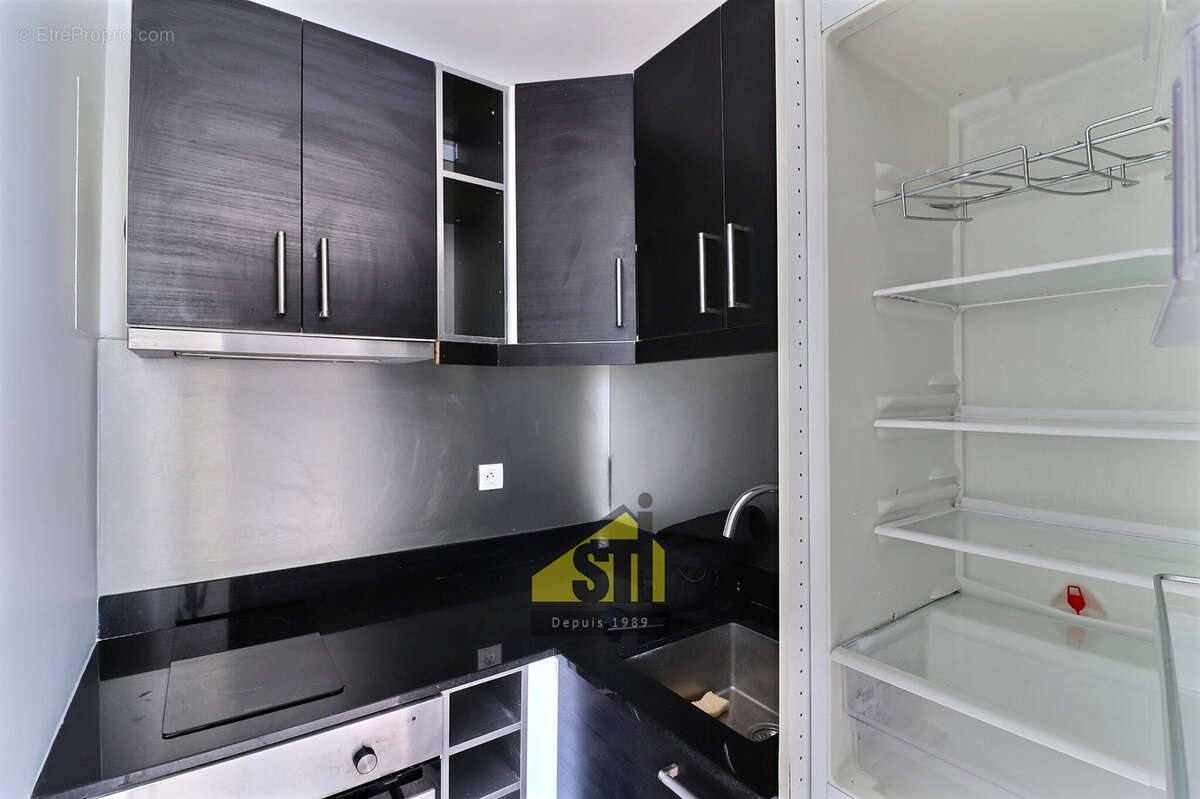 Appartement à PARIS-14E