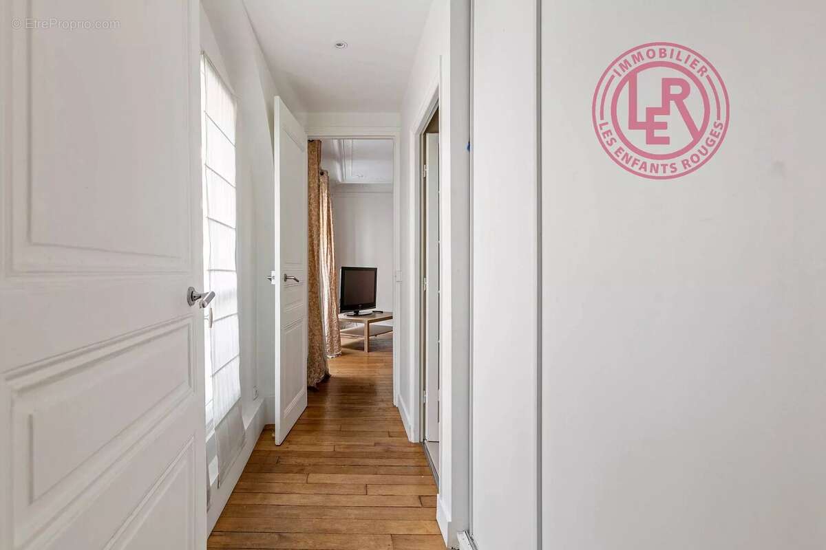 Appartement à PARIS-4E