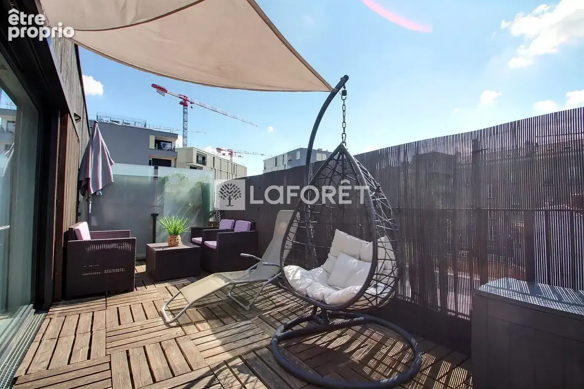 Appartement à NANTERRE