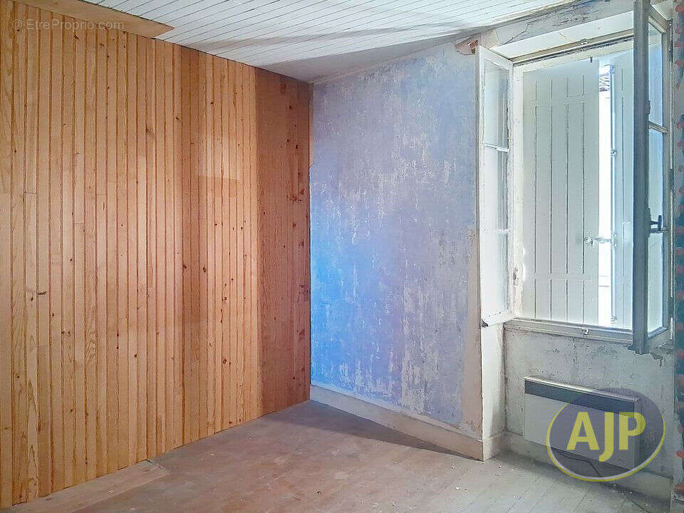 Maison  rénover à Saint Estèphe - photo 5