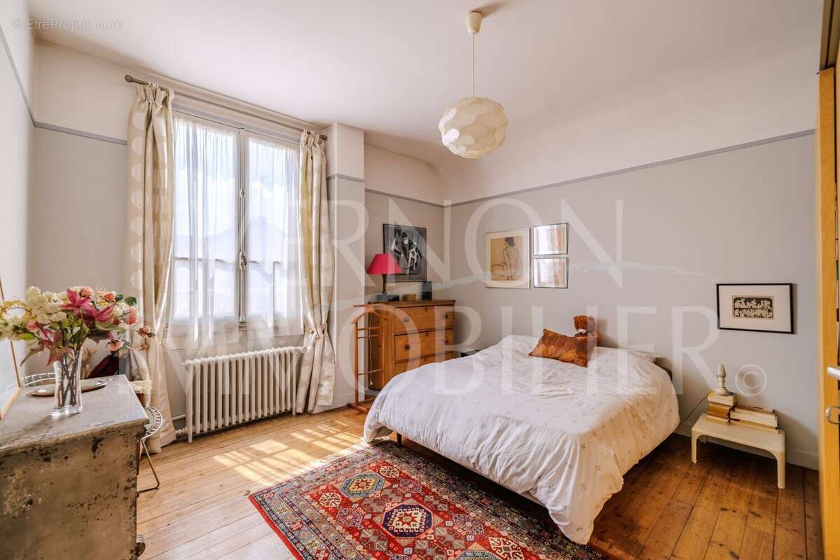 Maison 128 m² à Vernon  - photo 8