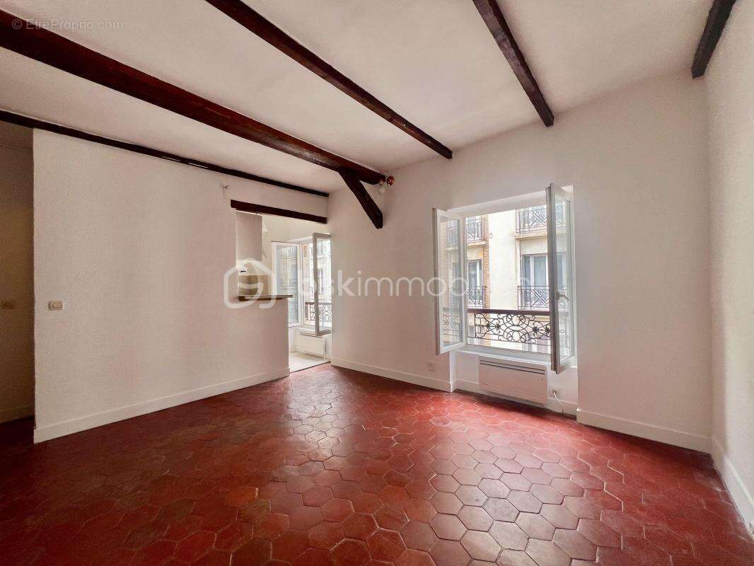 Appartement à PARIS-11E