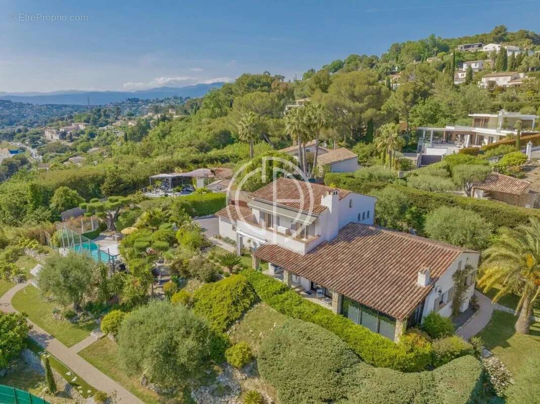 Maison à MOUGINS