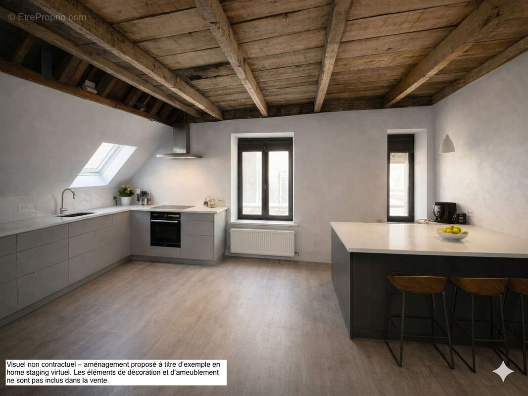 Appartement à CHAMPAGNEY