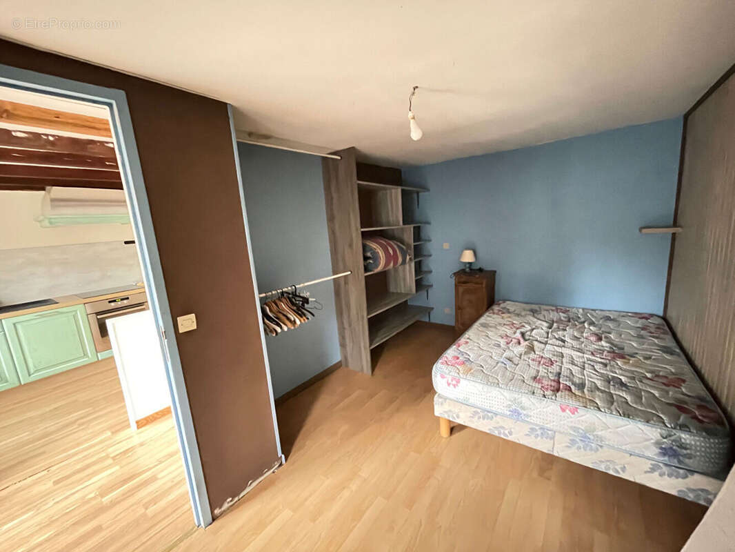 Maison à SAINTE-RADEGONDE