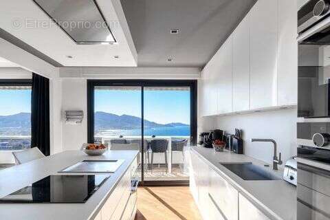 Appartement à MARSEILLE