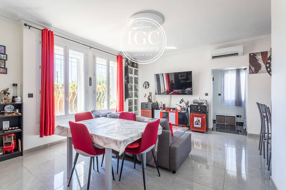Appartement à MARSEILLE-15E