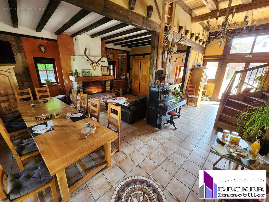 Maison à SCHILLERSDORF