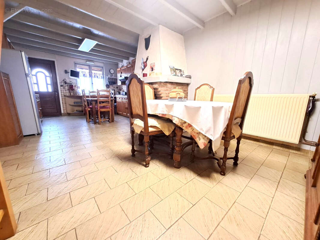 Maison . 3 pièces .  81 m2 - photo 6