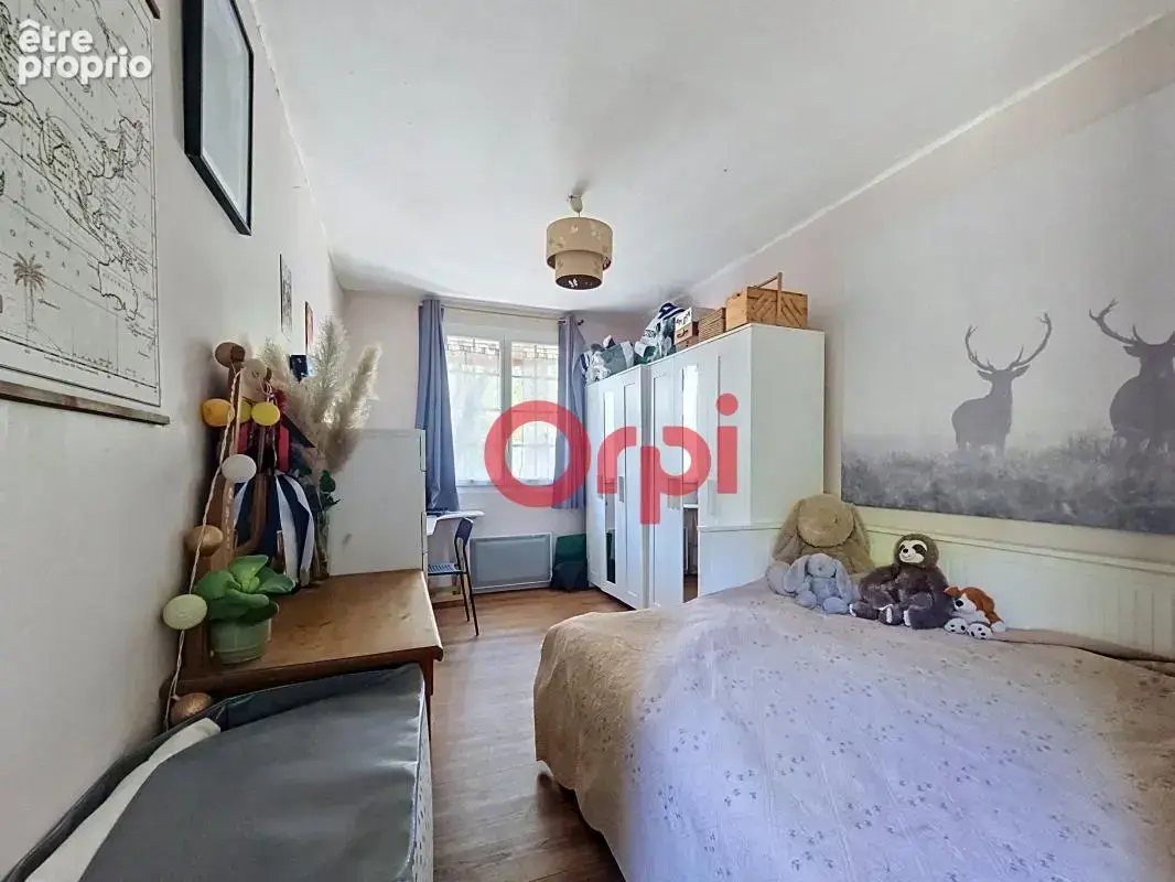 Maison À Vendre Seyne sur mer  de 157m² sur 390m² de terrain - photo 8