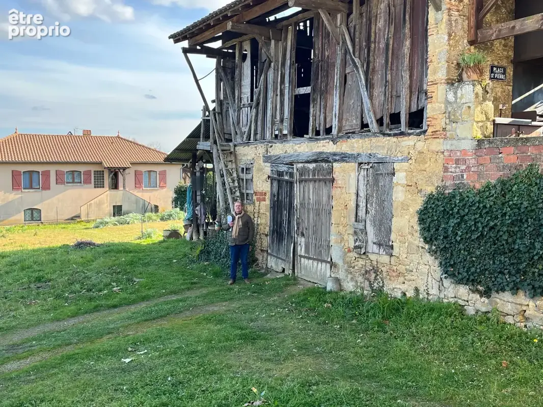 BEAUMARCHES MAISON de 1720 en pierres, 3 chambres, dans son jus, avec grange  et jardin 680m2, école et commerces de proximité,  - photo 15