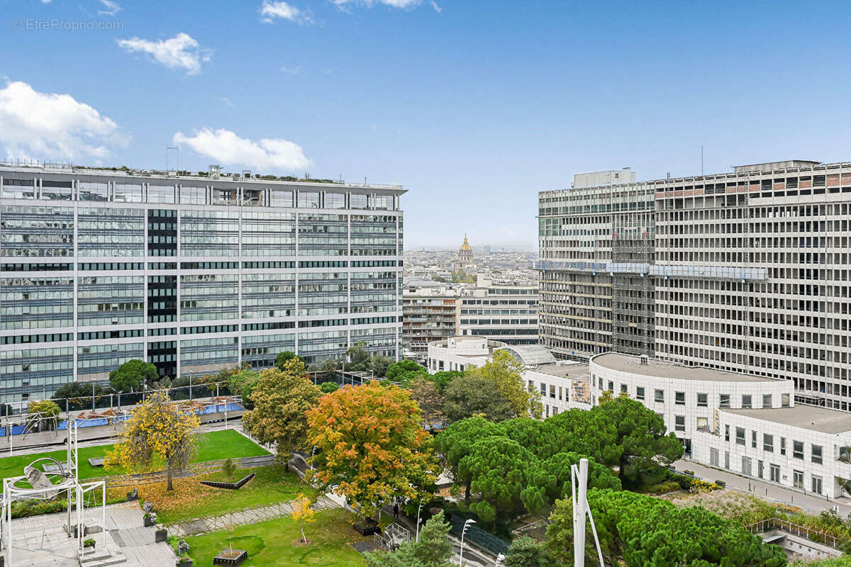 Appartement à PARIS-14E
