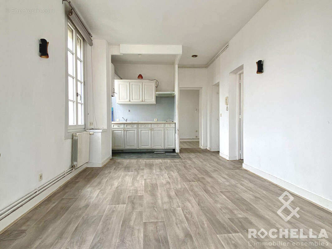 Appartement 51 m² à Rochefort  - photo 4