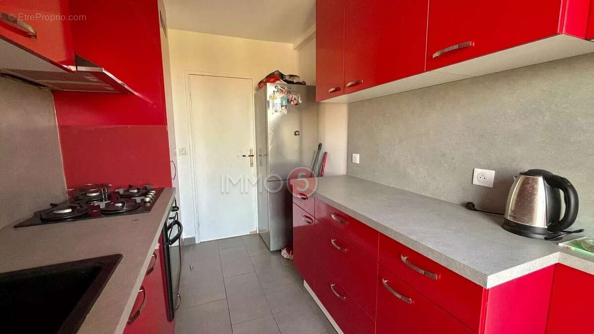 Appartement 60 m² à Bondy  - photo 3