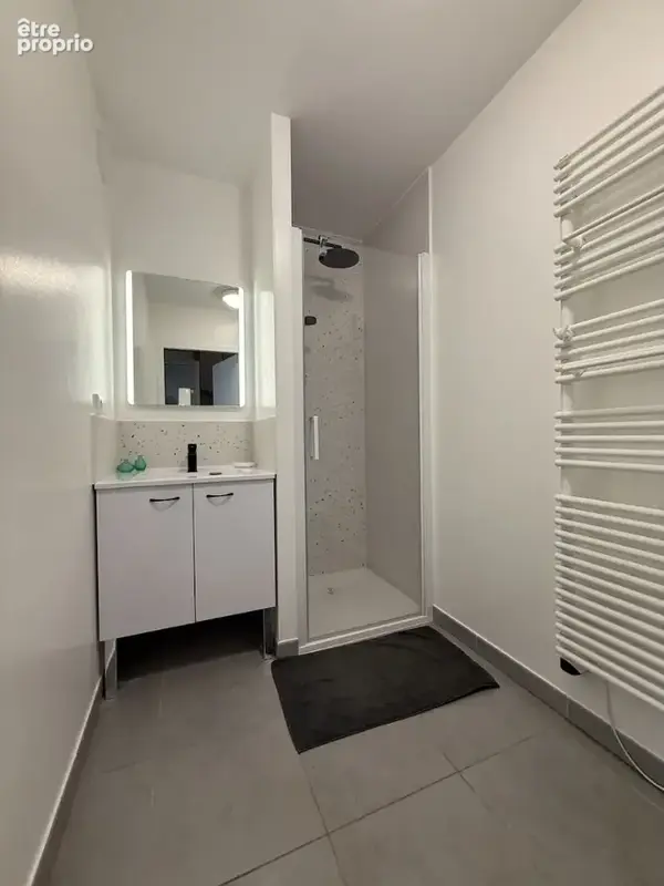 Le Pouliguen centre - Appartement T3 duplex en parfait état. - photo 12