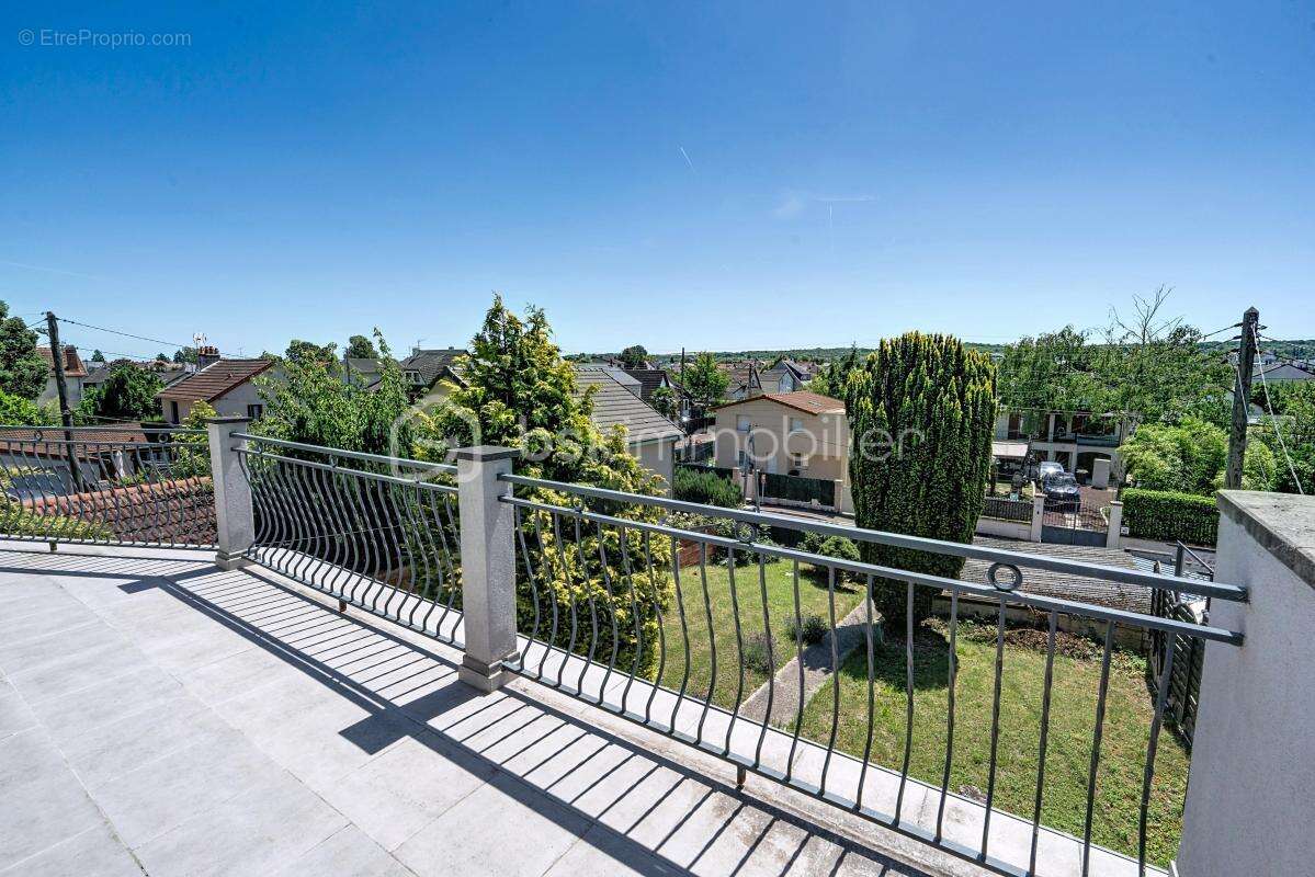 Maison familiale, proche gare - photo 16