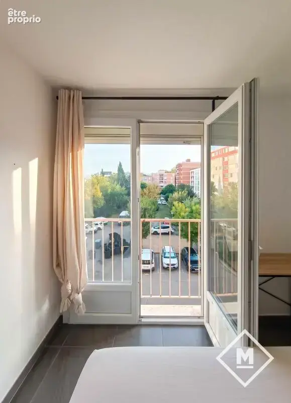 Lumineux appartement T4 avec balcon à Marseille 10ème, idéalement situé - photo 8