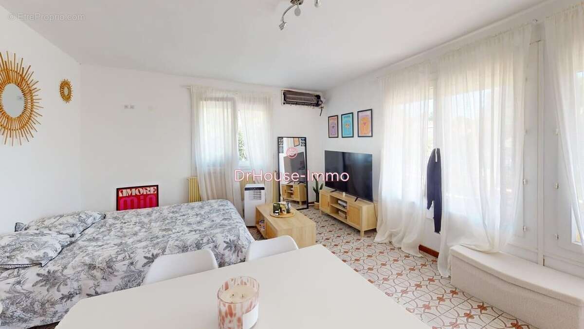 Maison à SAUSSET-LES-PINS