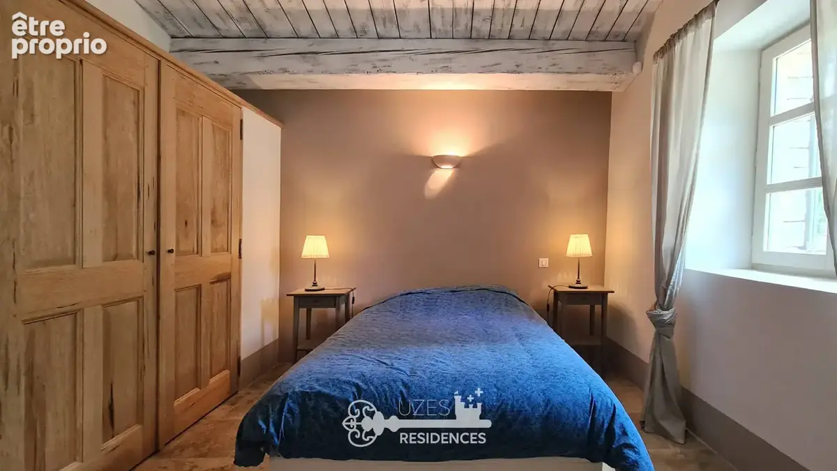 Vallée de la Cèze, magnifique maison en pierre de 213 m2 avec piscine à débordement et vues - photo 14