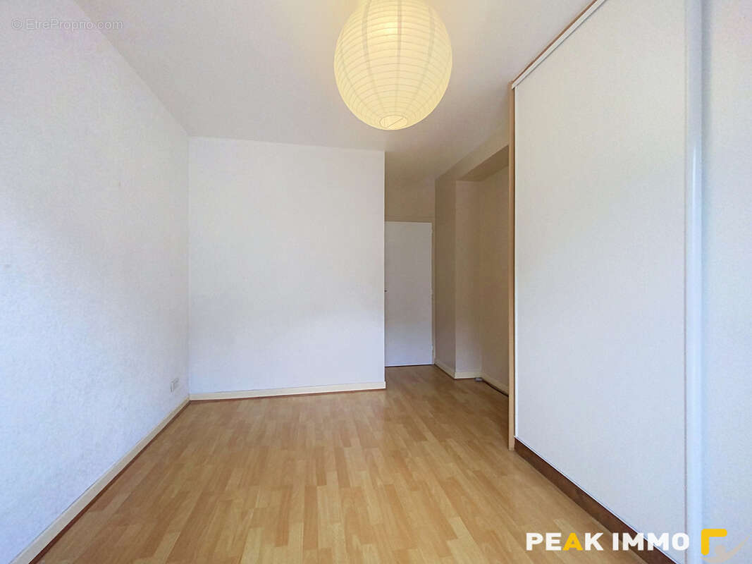 SAINT-JEOIRE-EN-FAUCIGNY   Appartement T3 de 60,75 m2 avec balcons, cave et stationnement - photo 10